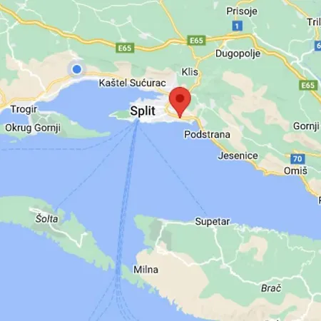 With Seaview + Private Garage Parking Apartamento Split
